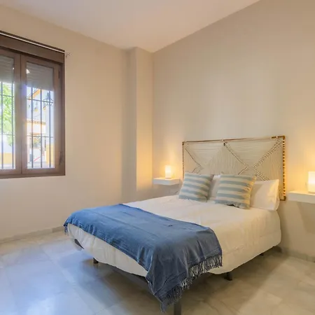 Apartament Abuelos - *